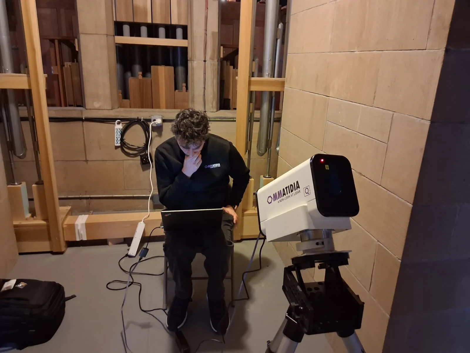 Ommatidia Q2 recording the Saint Thomas Church vault response